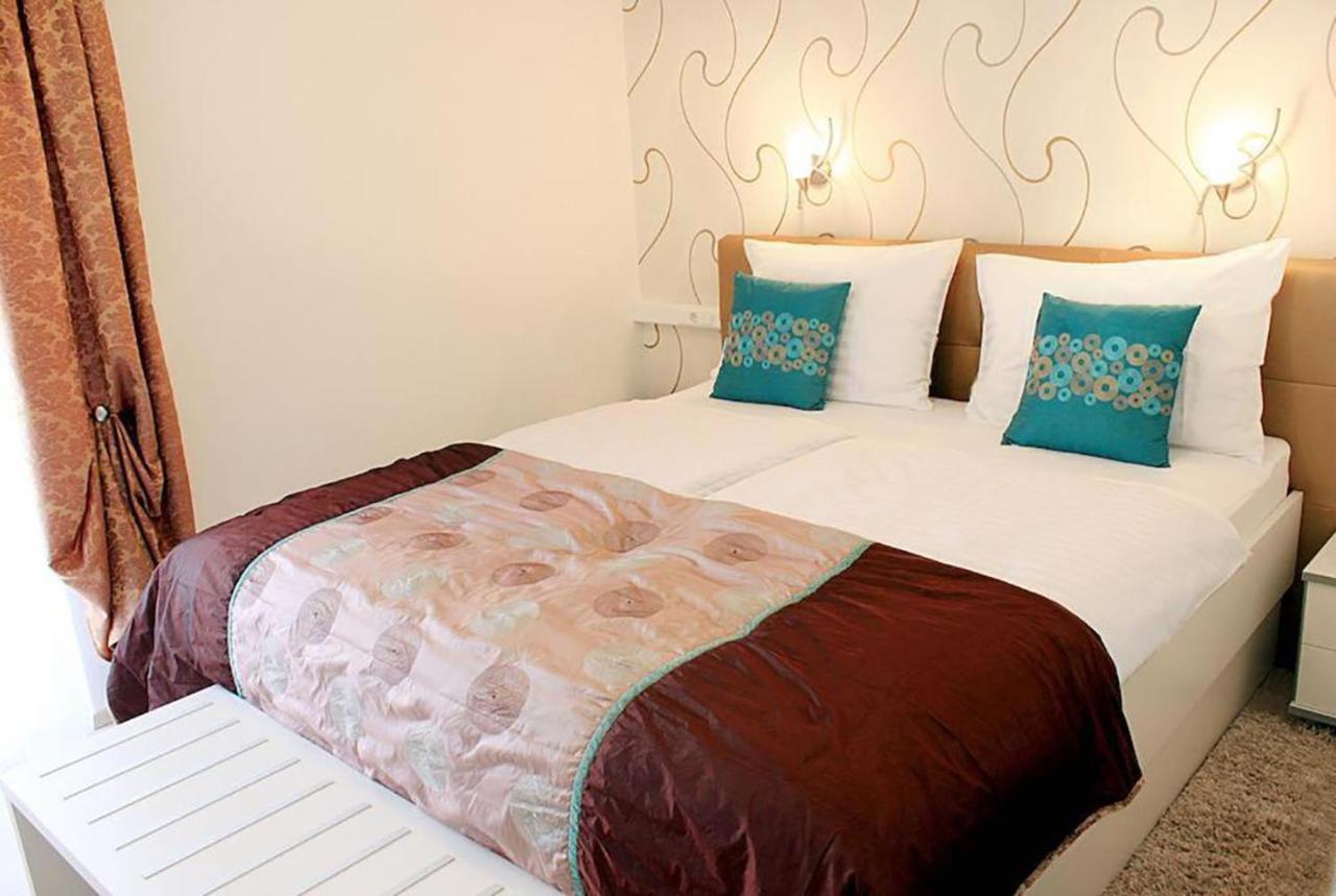 Apartments Grand Pinea Čilipi Kültér fotó